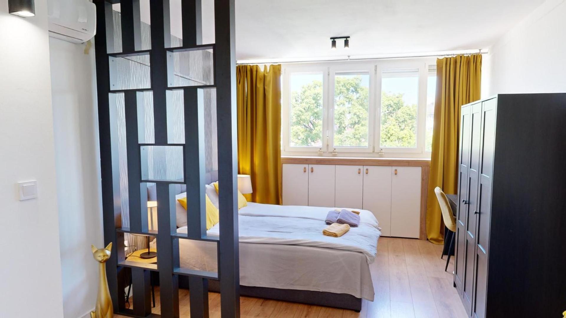 Modern City Stay Apartment 4 Min Walk From Alexander Nevski София Экстерьер фото